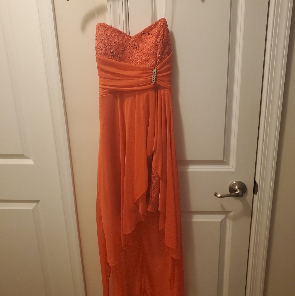 Juniors Formal Dress Coral/Orange Hi-Low Size 3